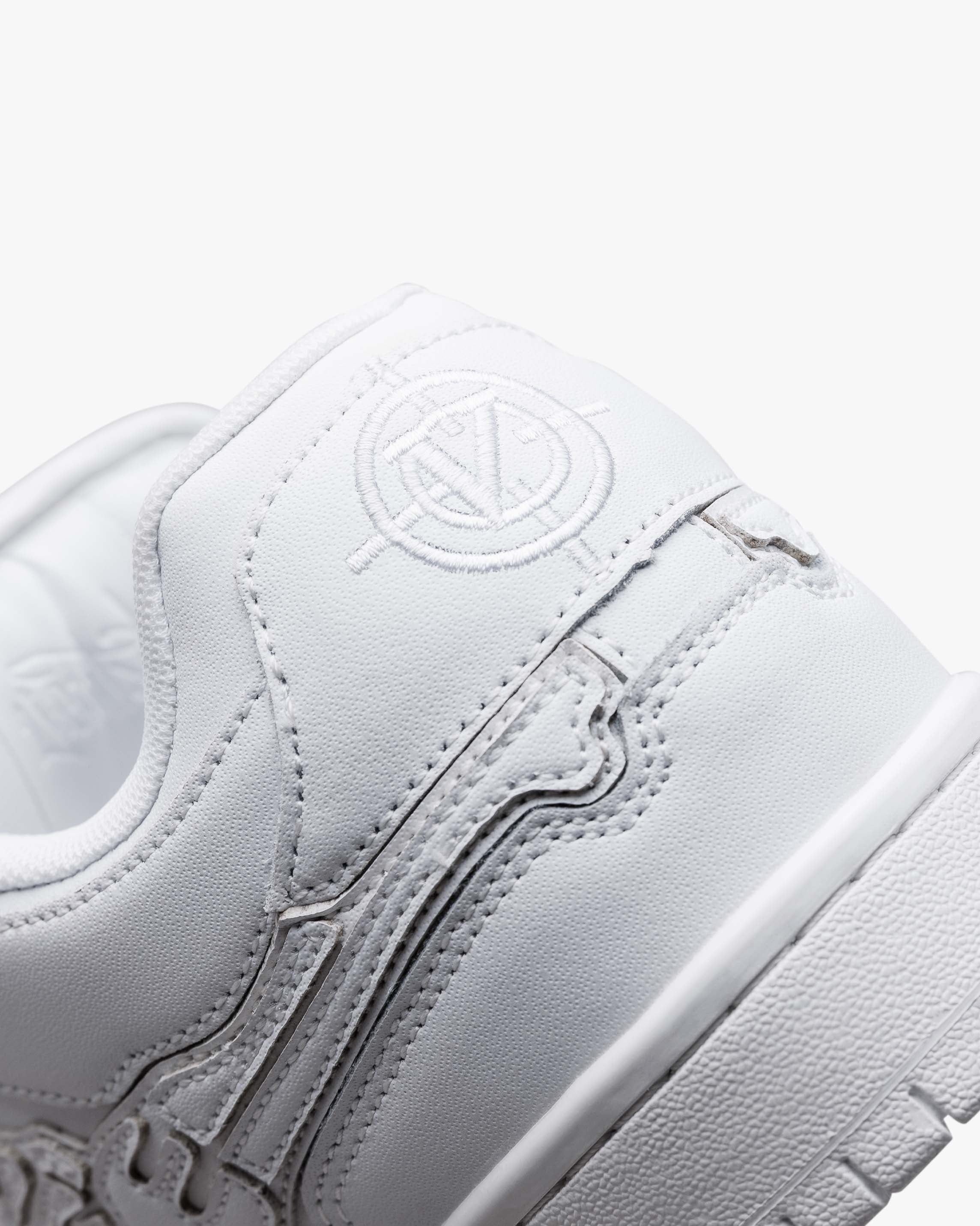 AKIMBO LOWS "TRIPLE WHITE"